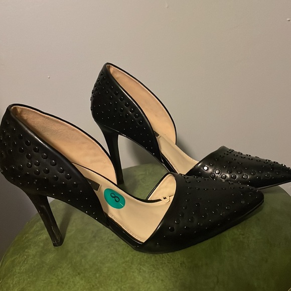 Studded heels - Picture 3 of 4